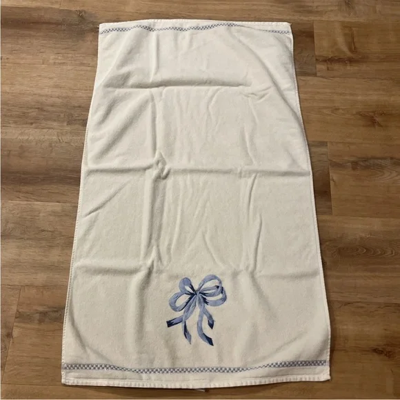 Santens Vintage Feminine Bow Pattern Bath Towel Set Made In USA 41x24 - Picture 4 of 8